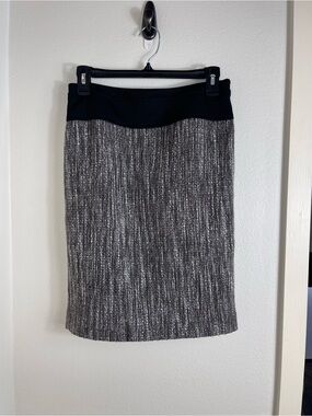 The Limited Black & White Tweed Pencil Skirt Wide Waistband Size 2